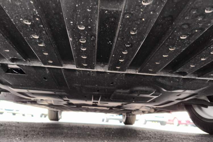 Used Geely Galaxy A7 2025 Model EM-i 150km Starship Edition Chassis Front