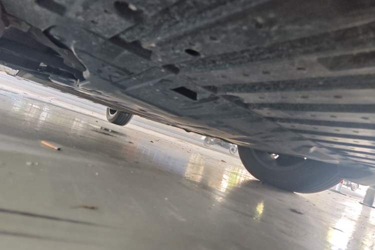 Used Geely Galaxy A7 2025 Model EM-i 150km Long-Distance Edition Chassis Front