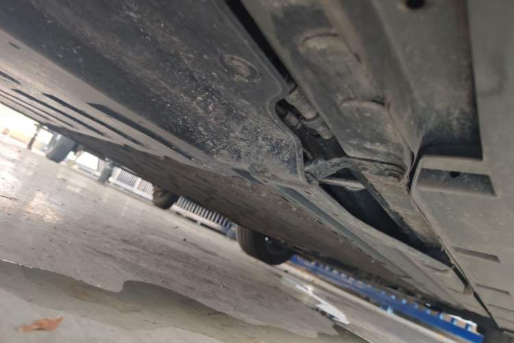 Used Geely Galaxy A7 2025 Model EM-i 150km Long-Distance Edition Chassis Rear Right