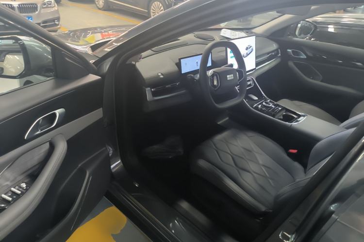 Used Geely Galaxy A7 2025 Model EM-i 150km Exploration+ Edition Driver Seat