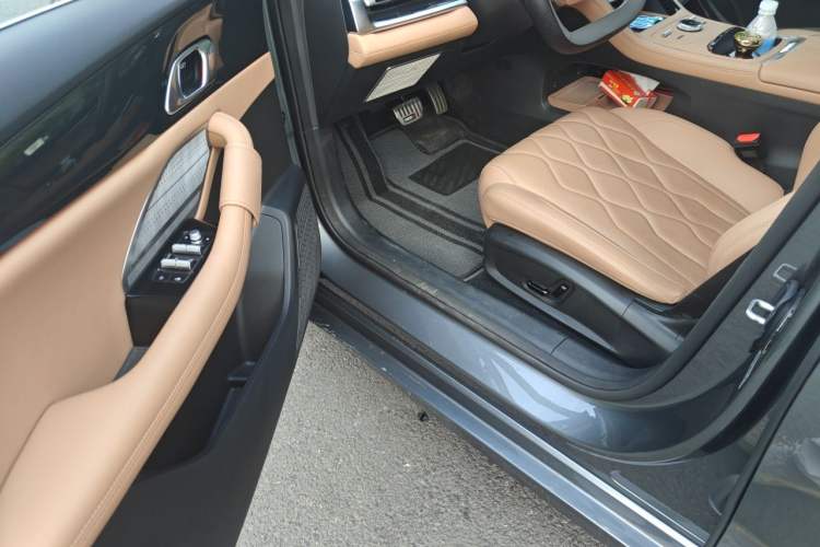 Used Geely Galaxy A7 2025 Model EM-i 150km Exploration+ Edition Driver Seat