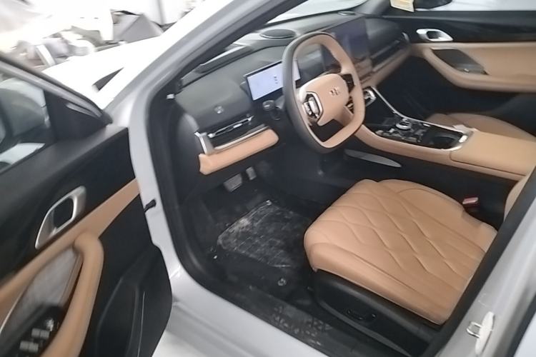 Used Geely Galaxy A7 2025 Model EM-i 150km Exploration+ Edition Driver Seat