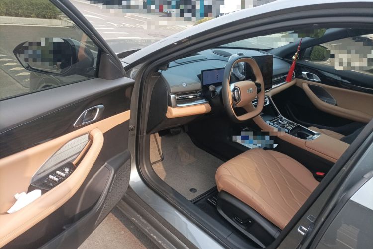 Used Geely Galaxy A7 2025 Model EM-i 150km Starship Edition Driver Seat