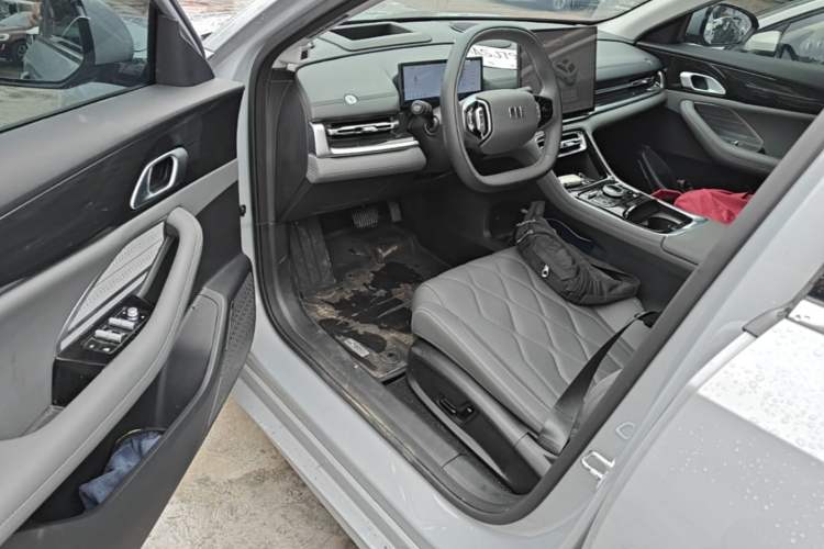 Used Geely Galaxy A7 2025 Model EM-i 150km Exploration+ Edition Driver Seat