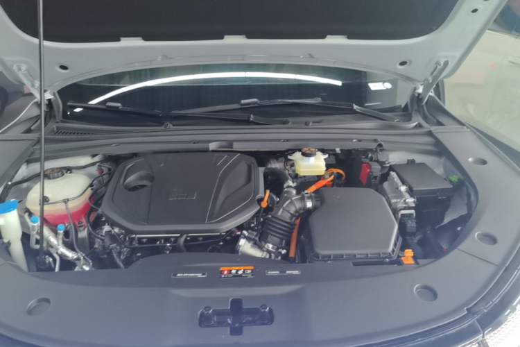 Used Geely Galaxy A7 2025 Model EM-i 150km Exploration+ Edition Engine Bay