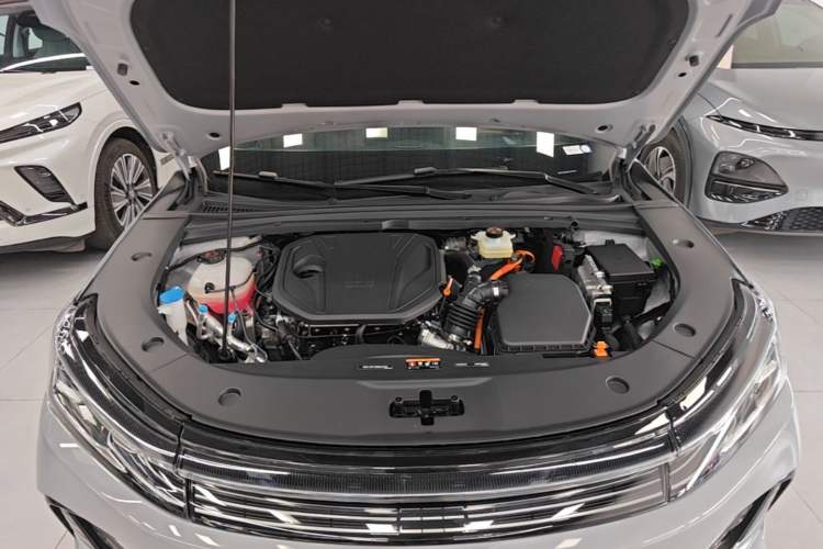 Used Geely Galaxy A7 2025 Model EM-i 150km Exploration+ Edition Engine Bay