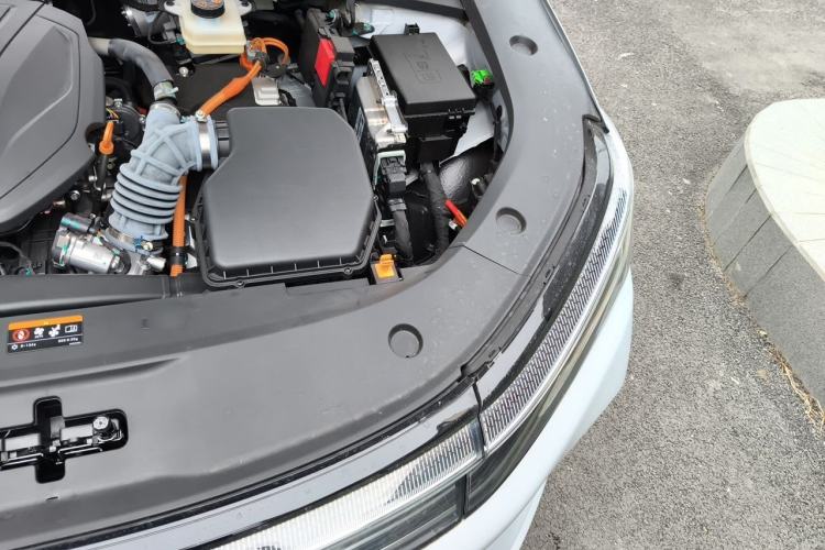 Used Geely Galaxy A7 2025 Model EM-i 150km Starship Edition Engine Bay Left