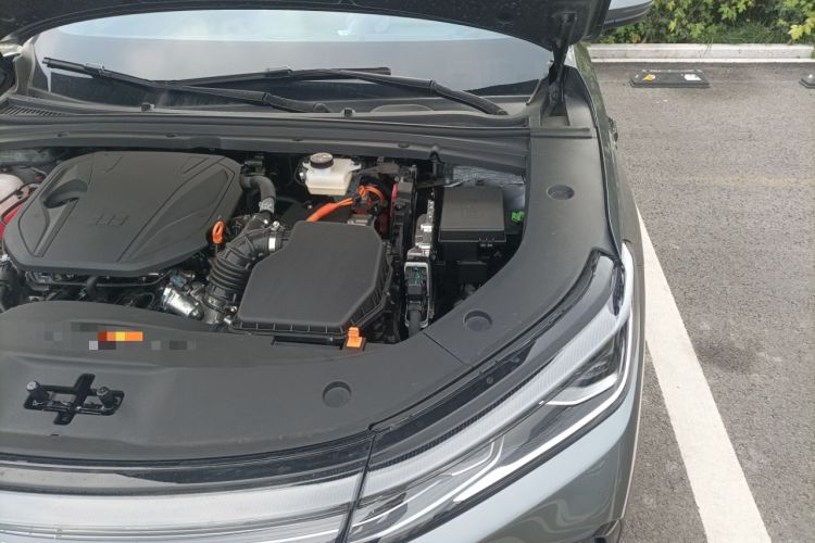 Used Geely Galaxy A7 2025 Model EM-i 150km Starship Edition Engine Bay Left