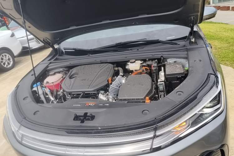 Used Geely Galaxy A7 2025 Model EM-i 150km Exploration+ Edition Engine Bay
