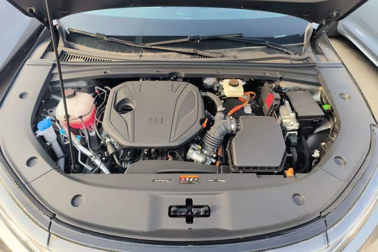 Used Geely Galaxy A7 2025 Model EM-i 150km Starship Edition Engine Bay