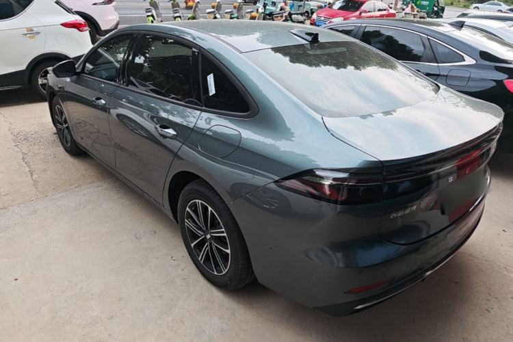 Used Geely Galaxy A7 2025 Model EM-i 70km Launch Edition Exterior 2