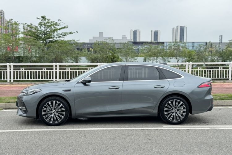 Used Geely Galaxy A7 2025 Model EM-i 150km Starship Edition Exterior 3