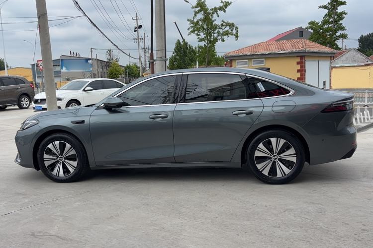 Used Geely Galaxy A7 2025 Model EM-i 150km Exploration+ Edition Exterior 3