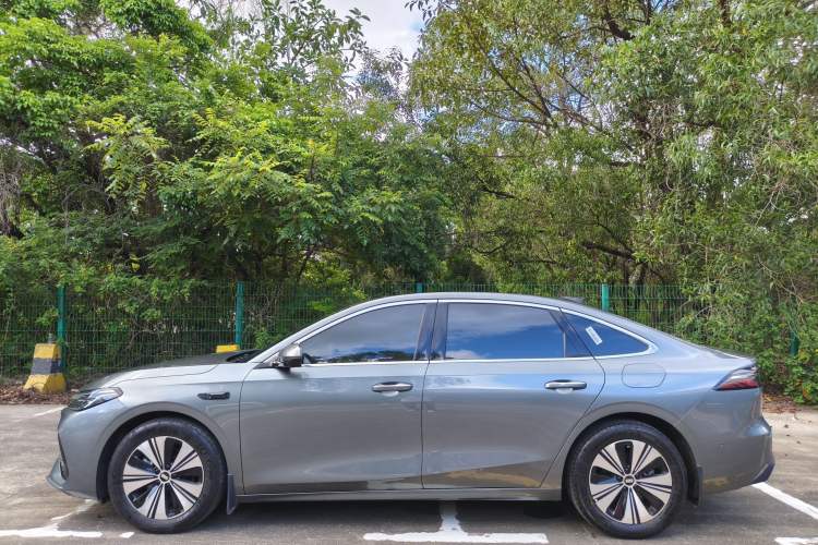 Used Geely Galaxy A7 2025 Model EM-i 150km Exploration+ Edition Exterior 4