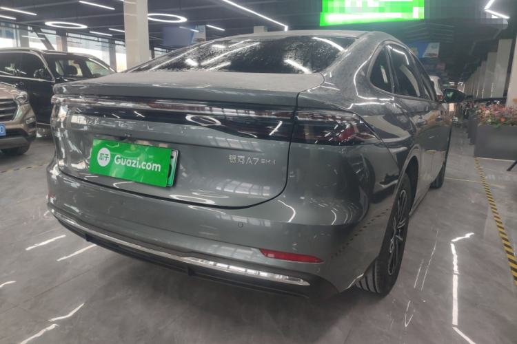 Used Geely Galaxy A7 2025 Model EM-i 70km Luxury Edition Exterior 5