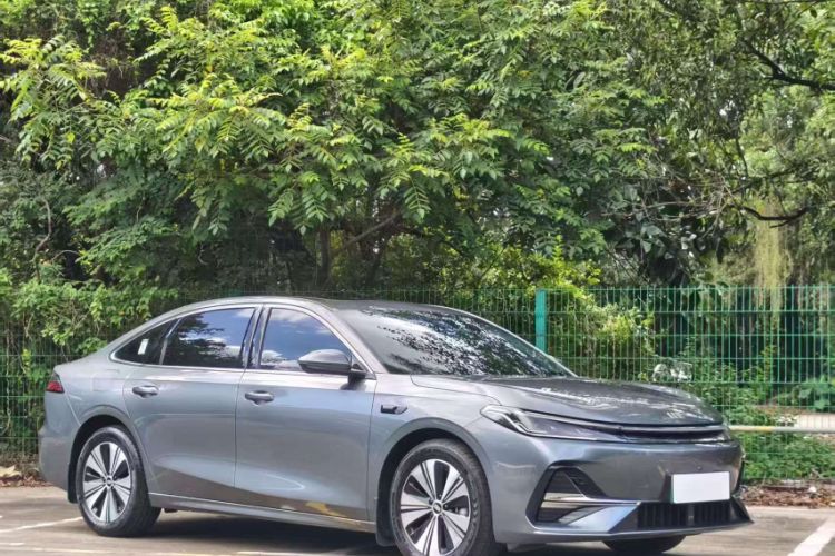 Used Geely Galaxy A7 2025 Model EM-i 150km Exploration+ Edition Exterior 7