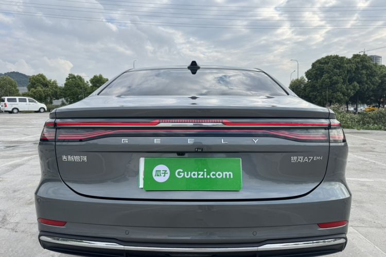 Used Geely Galaxy A7 2025 Model EM-i 70km Launch Edition Exterior 9