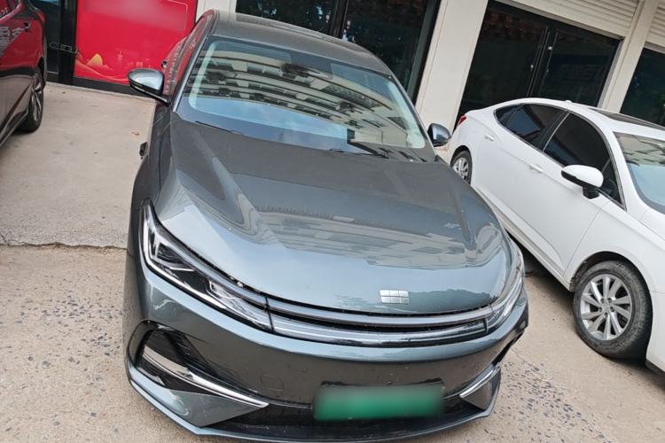 Used Geely Galaxy A7 2025 Model EM-i 70km Launch Edition Front
