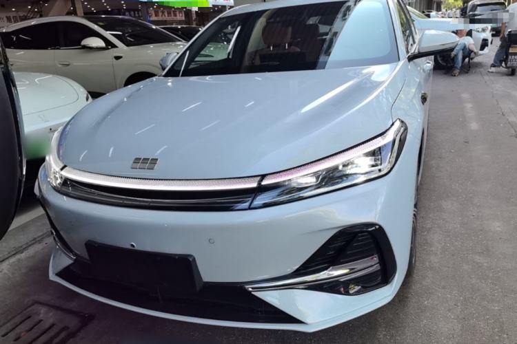 Used Geely Galaxy A7 2025 Model EM-i 150km Starship Edition Front