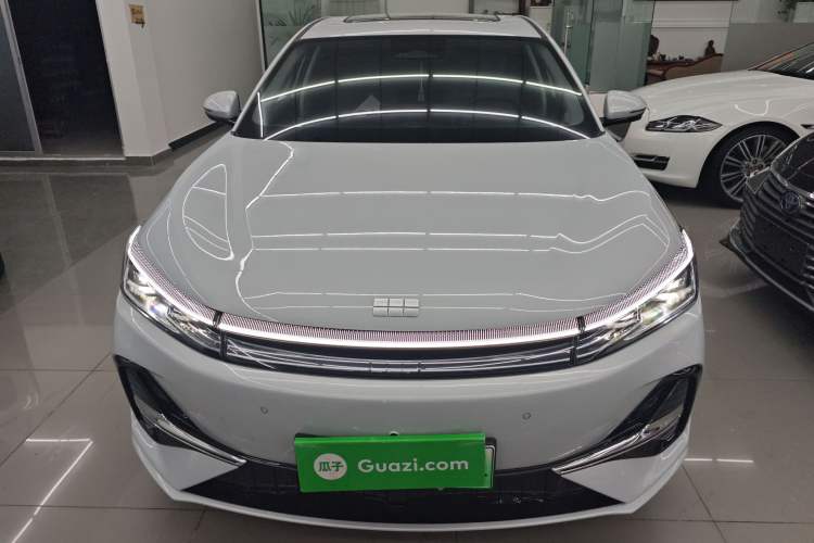 Used Geely Galaxy A7 2025 Model EM-i 70km Exploration Edition Front