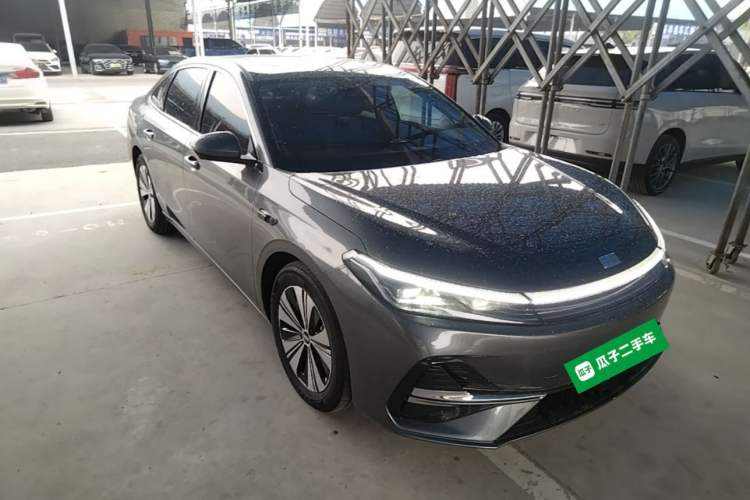 Used Geely Galaxy A7 2025 Model EM-i 150km Exploration+ Edition Front Right 45 Deg