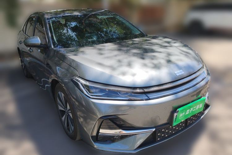 Used Geely Galaxy A7 2025 Model EM-i 150km Exploration+ Edition Front Right 45 Deg