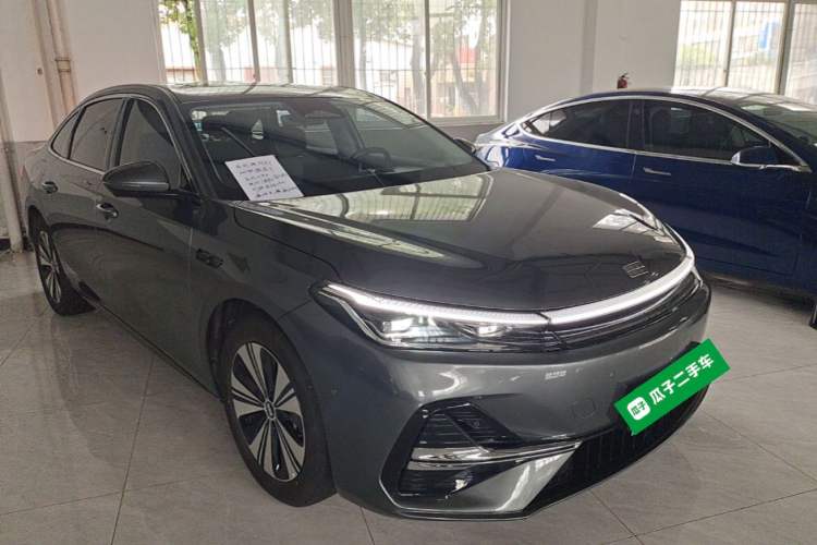 Used Geely Galaxy A7 2025 Model EM-i 150km Long-Distance Edition Front Right 45 Deg