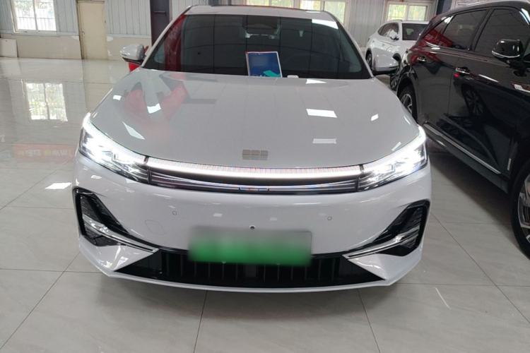 Used Geely Galaxy A7 2025 Model EM-i 150km Exploration+ Edition Front