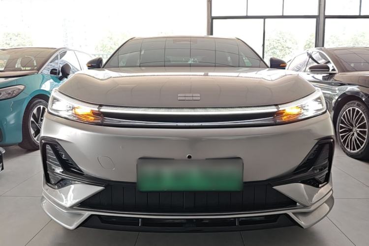 Used Geely Galaxy A7 2025 Model EM-i 150km Long-Distance Edition Front