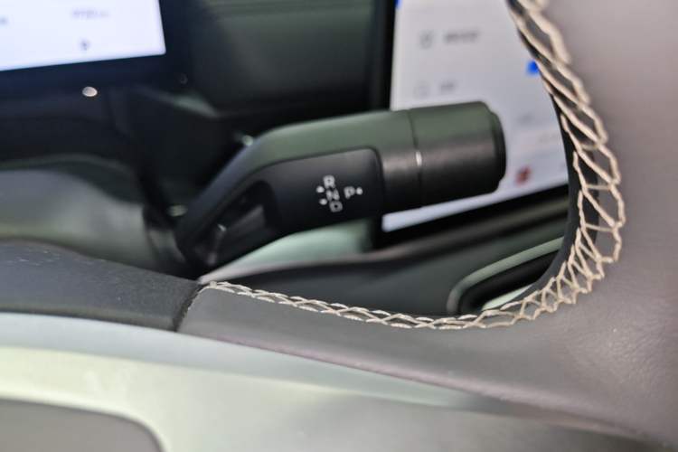 Used Geely Galaxy A7 2025 Model EM-i 150km Exploration+ Edition Gear Lever
