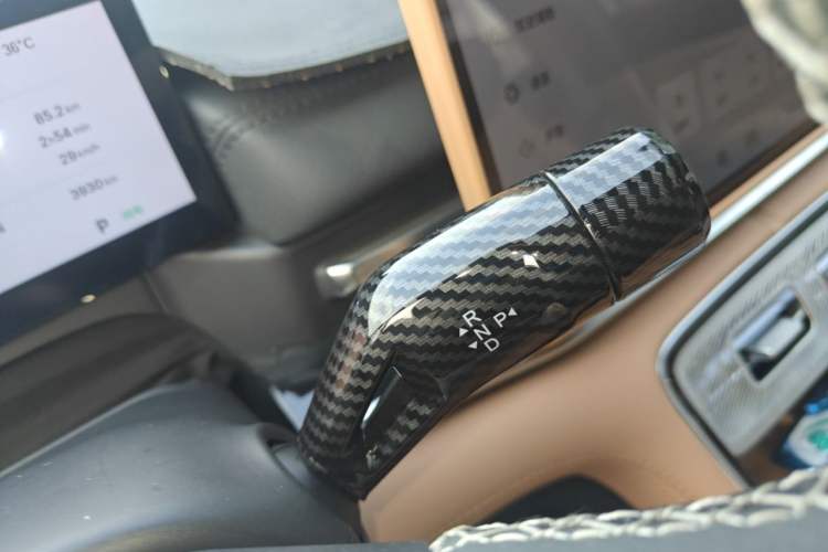 Used Geely Galaxy A7 2025 Model EM-i 150km Exploration+ Edition Gear Lever