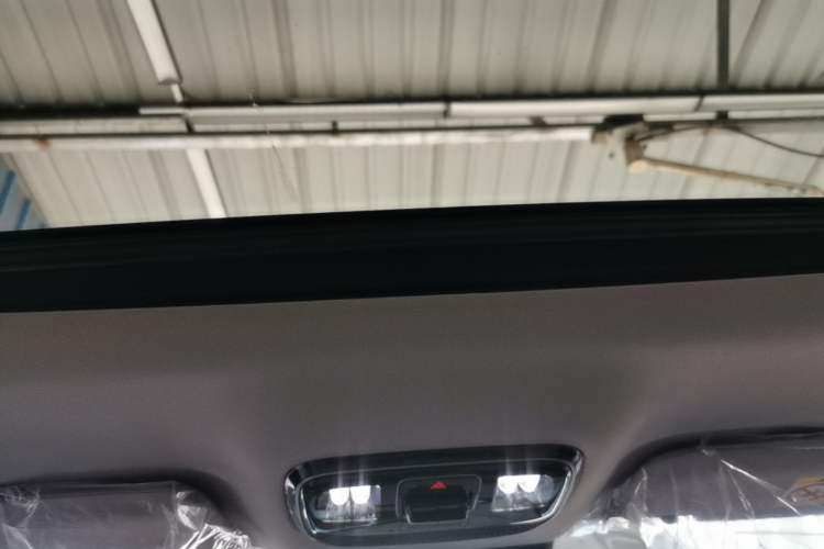 Used Geely Galaxy A7 2025 Model EM-i 150km Exploration+ Edition Headliner