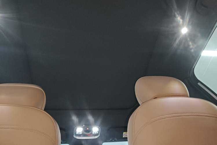 Used Geely Galaxy A7 2025 Model EM-i 150km Exploration+ Edition Headliner