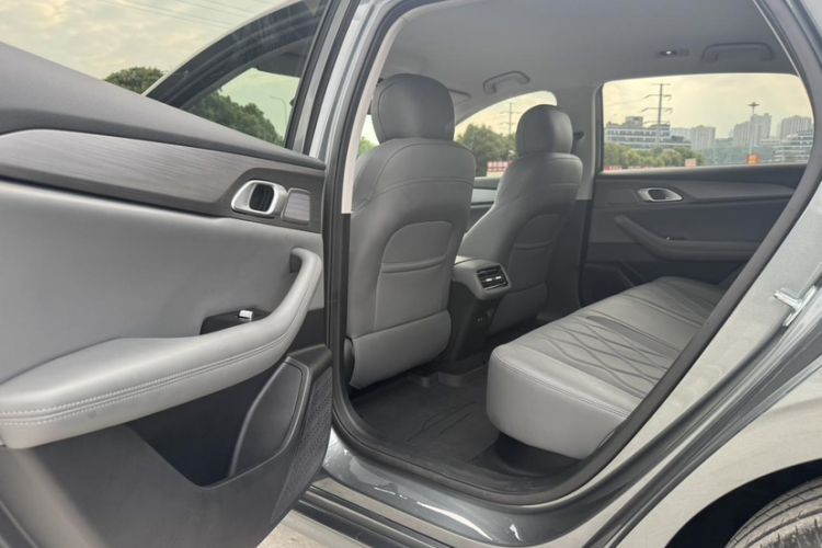 Used Geely Galaxy A7 2025 Model EM-i 70km Launch Edition Interior 1