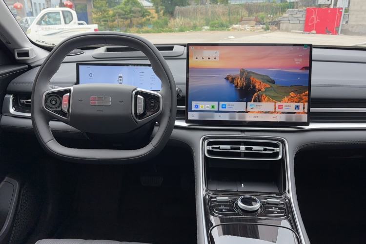 Used Geely Galaxy A7 2025 Model EM-i 150km Exploration+ Edition Interior 2