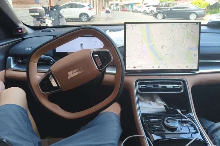Used Geely Galaxy A7 2025 Model EM-i 150km Long-Distance Edition Interior 2