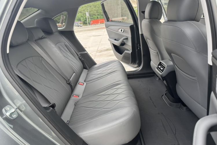 Used Geely Galaxy A7 2025 Model EM-i 70km Launch Edition Interior 4