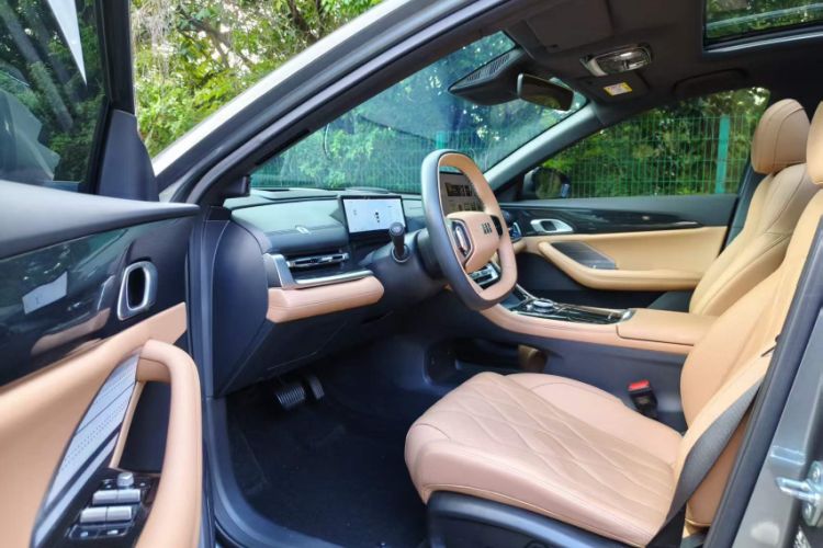 Used Geely Galaxy A7 2025 Model EM-i 150km Exploration+ Edition Interior 4