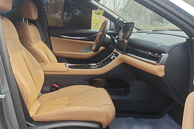Used Geely Galaxy A7 2025 Model EM-i 150km Exploration+ Edition Interior 5