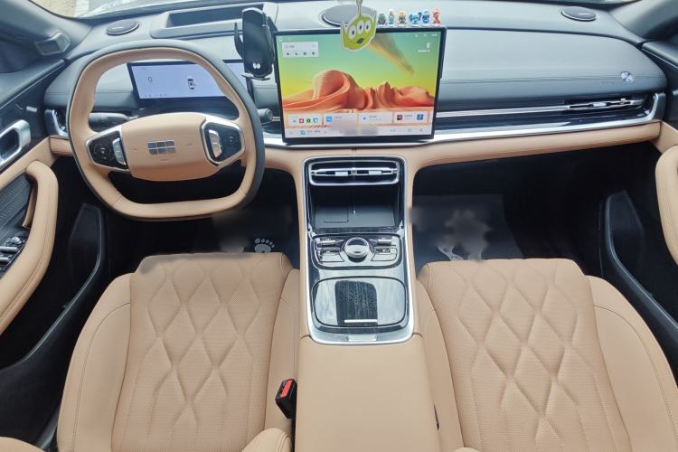 Used Geely Galaxy A7 2025 Model EM-i 150km Exploration+ Edition Interior 6