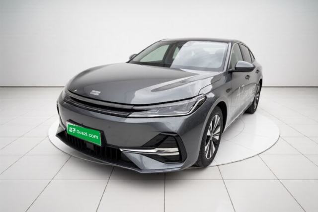 Gebrauchter Geely Galaxy A7 2025 Model EM-i 150km Exploration+ Edition