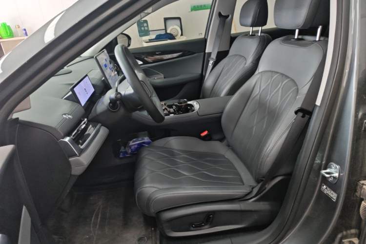 Used Geely Galaxy A7 2025 Model EM-i 150km Exploration+ Edition Left Front Seat