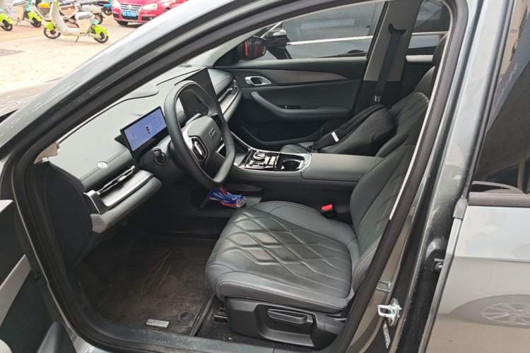 Used Geely Galaxy A7 2025 Model EM-i 70km Launch Edition Left Front Seat