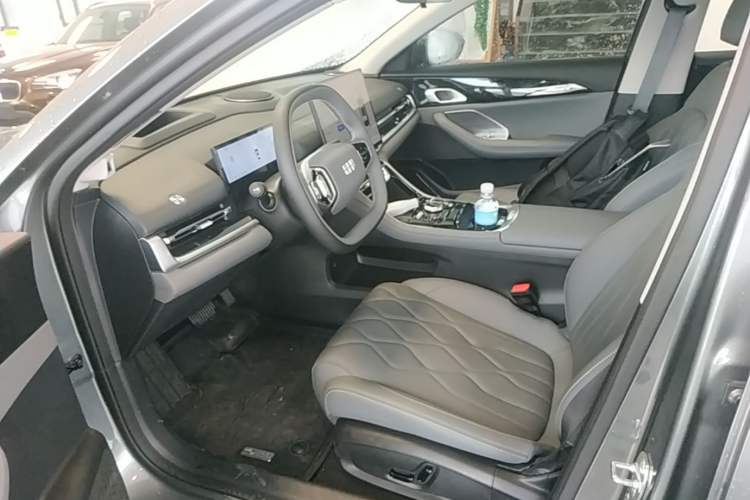 Used Geely Galaxy A7 2025 Model EM-i 150km Exploration+ Edition Left Front Seat