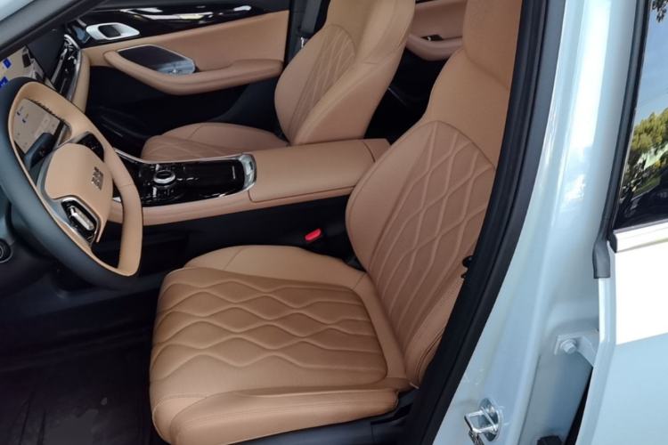 Used Geely Galaxy A7 2025 Model EM-i 150km Starship Edition Left Front Seat