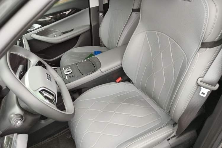 Used Geely Galaxy A7 2025 Model EM-i 150km Exploration+ Edition Left Front Seat