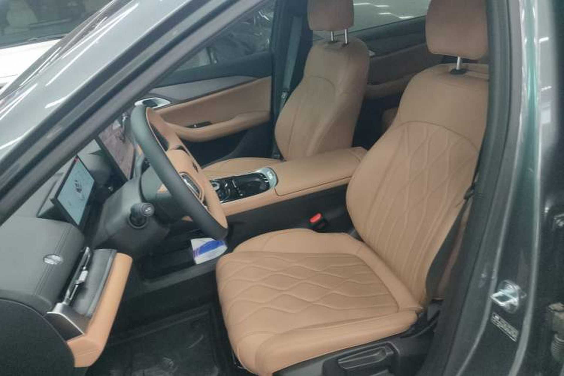 Used Geely Galaxy A7 2025 Model EM-i 70km Luxury Edition Left Front Seat