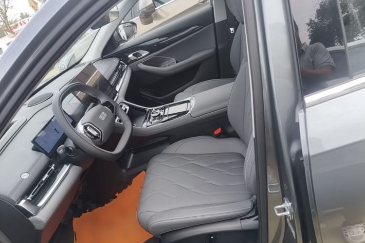 Used Geely Galaxy A7 2025 Model EM-i 150km Exploration+ Edition Left Front Seat