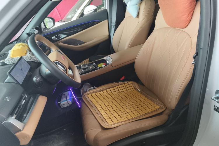 Used Geely Galaxy A7 2025 Model EM-i 150km Exploration+ Edition Left Front Seat