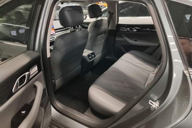 Used Geely Galaxy A7 2025 Model EM-i 150km Exploration+ Edition Left Rear Seat